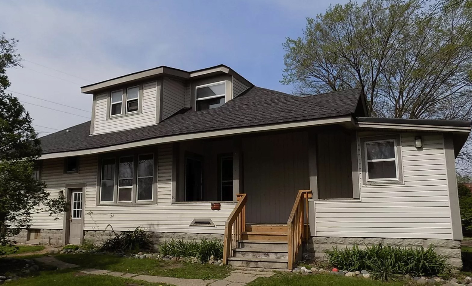 Commercial Property for Sale in Farmington Michigan 48336